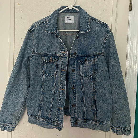 GAP Women’s size small “Boyfriend” denim jean jacket - Picture 1 of 3
